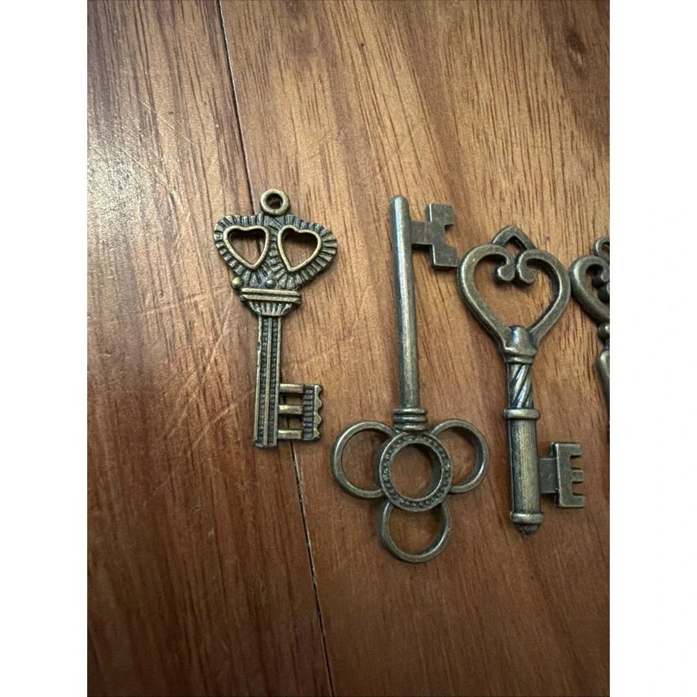 Mixed Metal Mini Key Charms Bracelet Charms Miniatures Lot Of 8